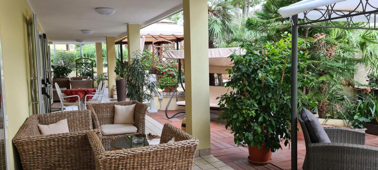 Hotel Beppe Rimini Extérieur photo