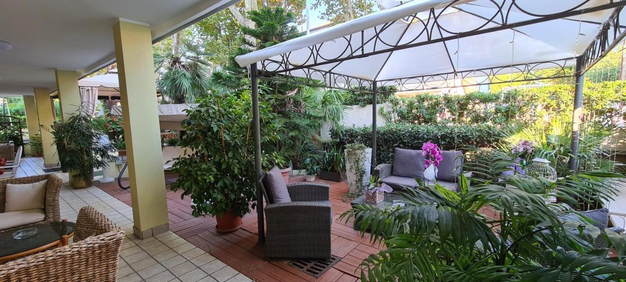 Hotel Beppe Rimini Extérieur photo