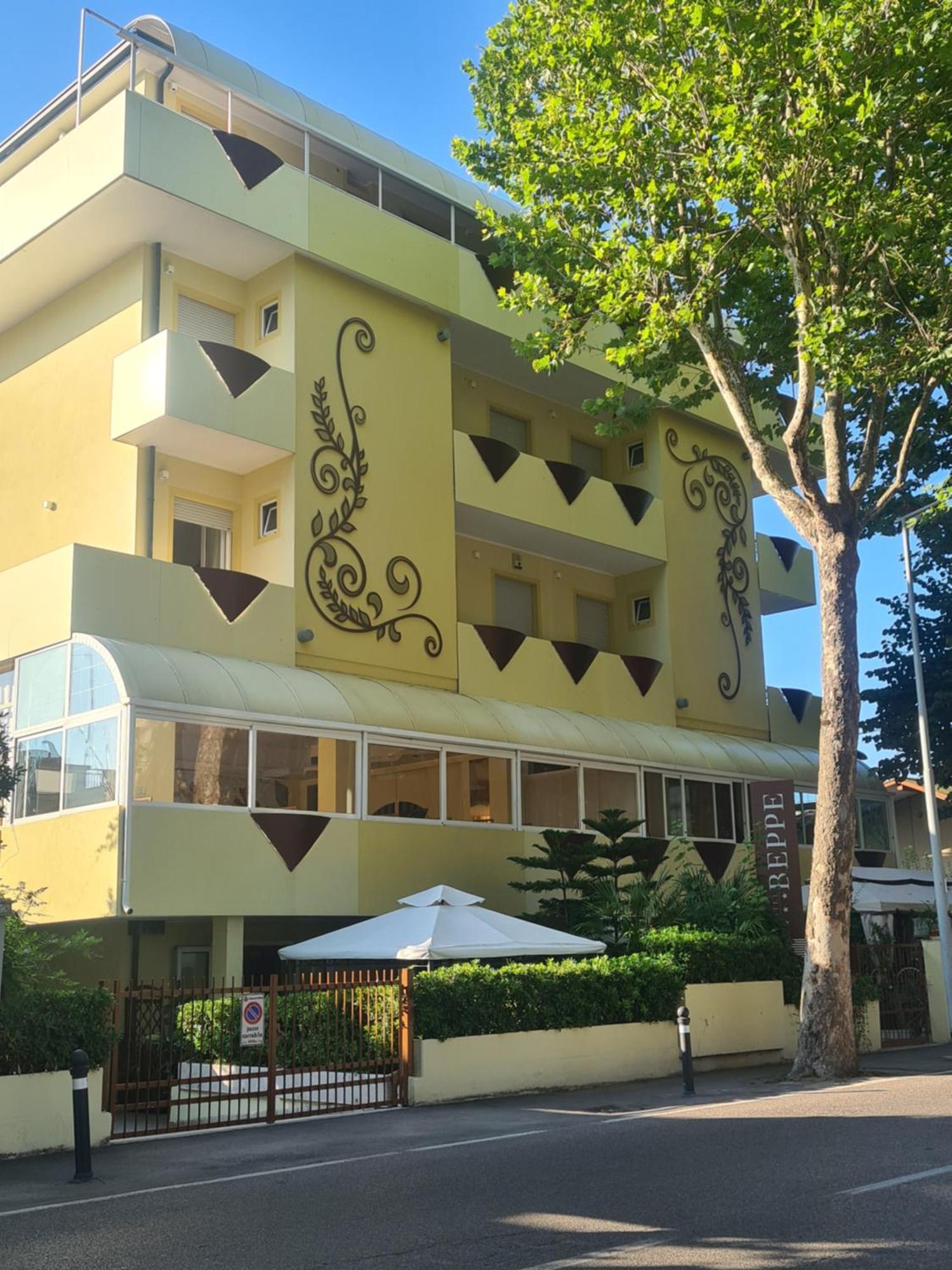 Hotel Beppe Rimini Extérieur photo