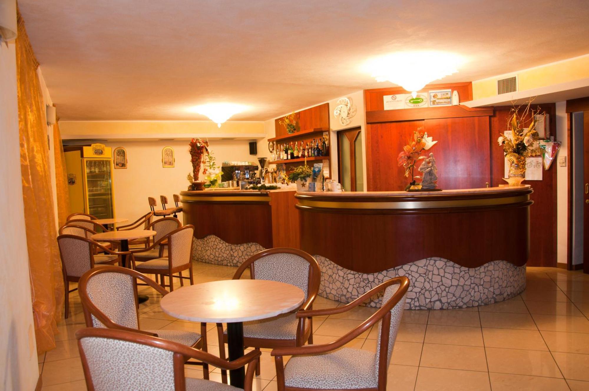 Hotel Beppe Rimini Extérieur photo